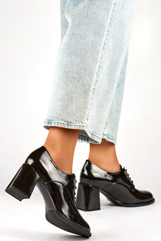  Heeled low shoes model 200454 PRIMO 